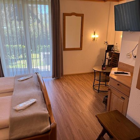 Adler Stube Hotell Münstertal Exteriör bild