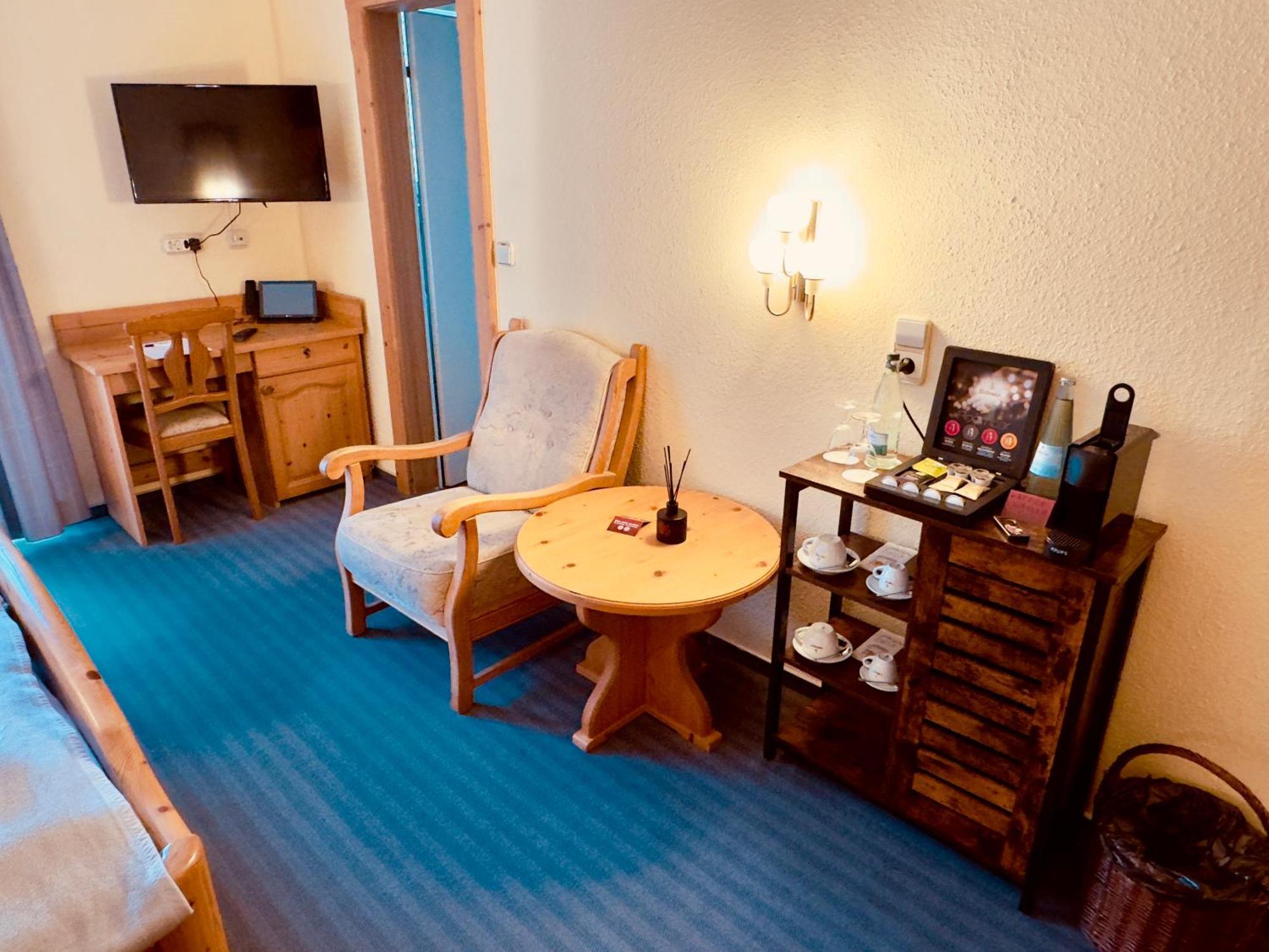 Adler Stube Hotell Münstertal Exteriör bild