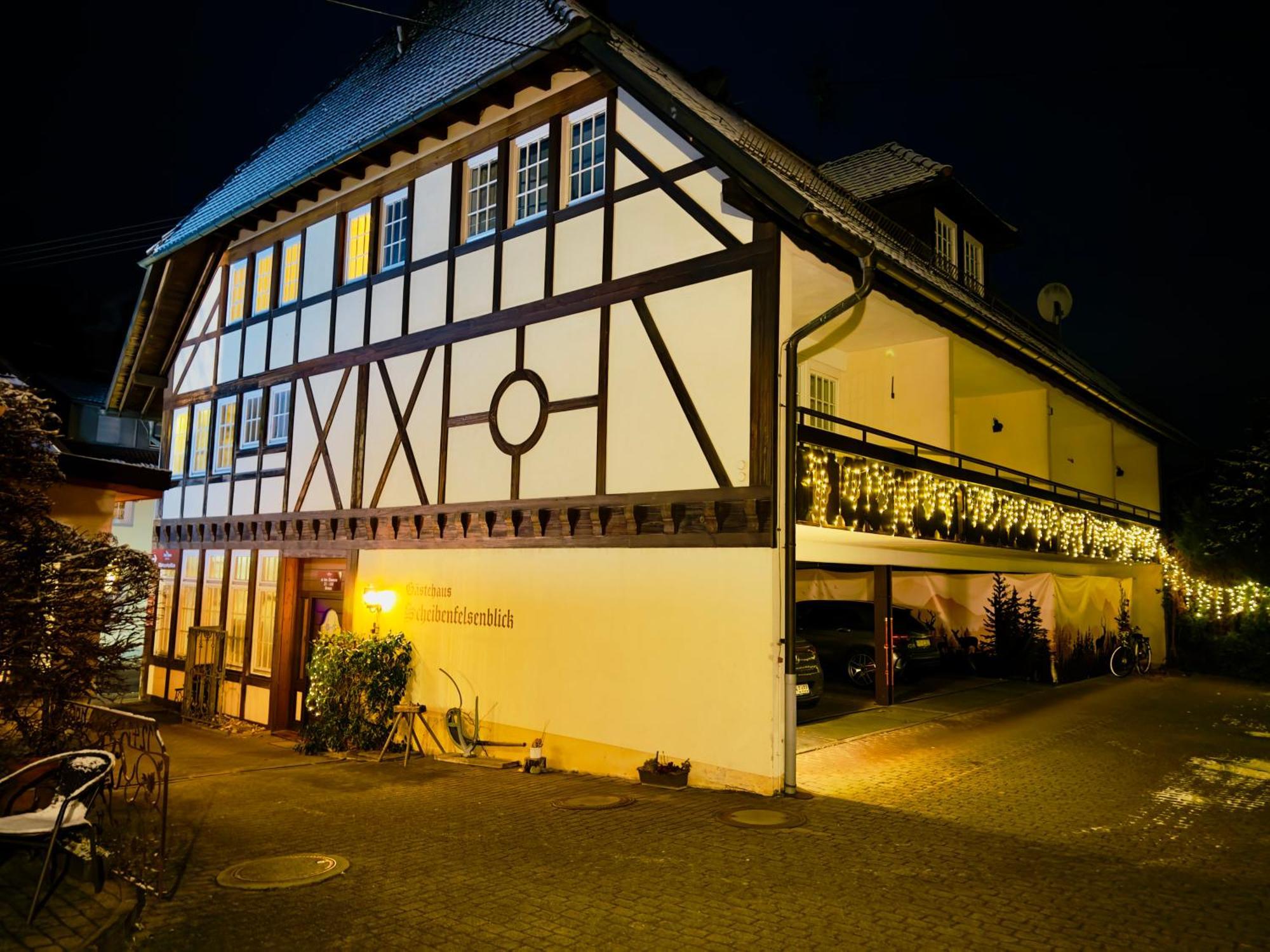 Adler Stube Hotell Münstertal Exteriör bild