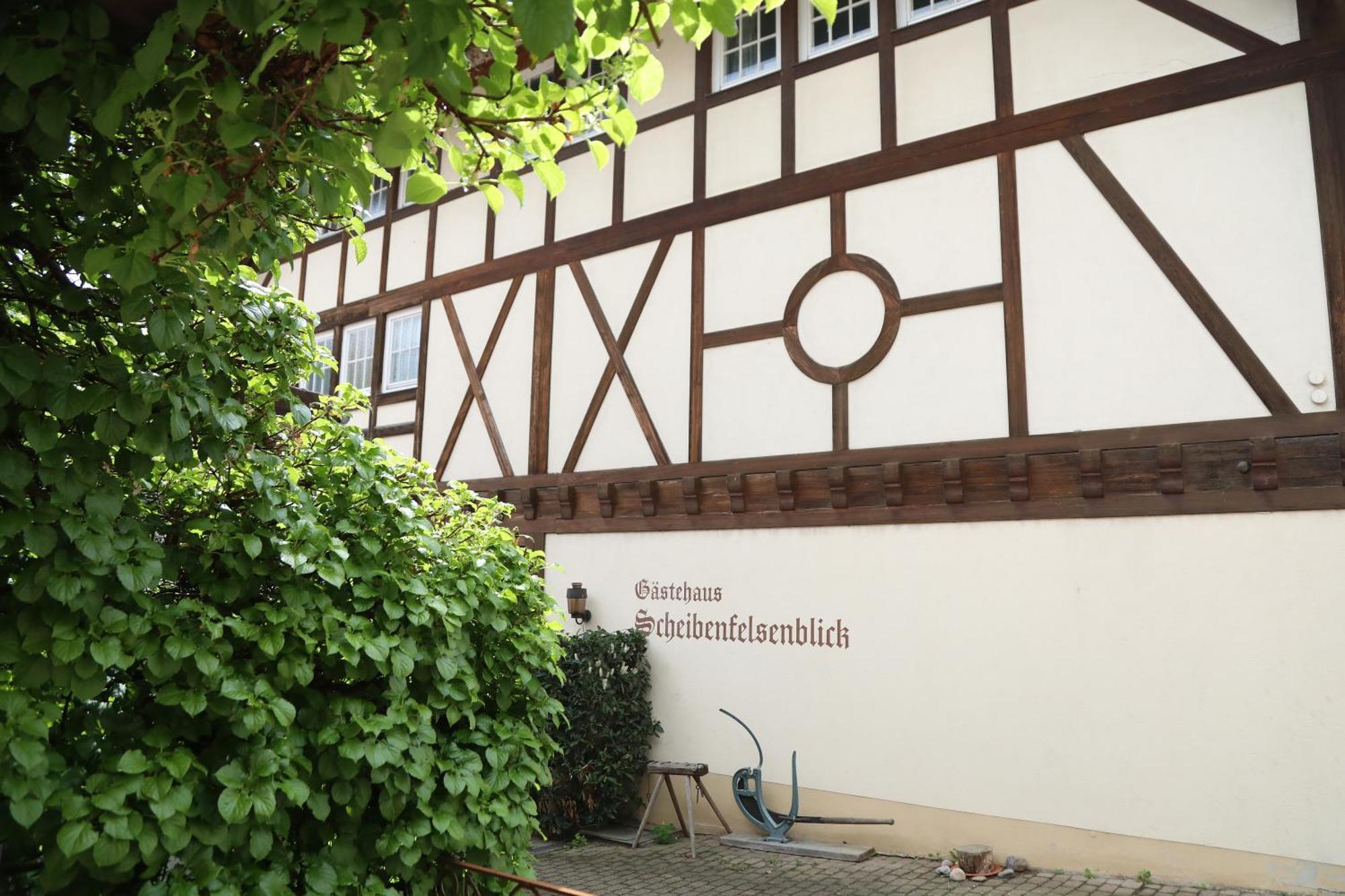 Adler Stube Hotell Münstertal Exteriör bild